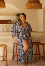 Load image into Gallery viewer, Tanzania maxi kaftan monochrome
