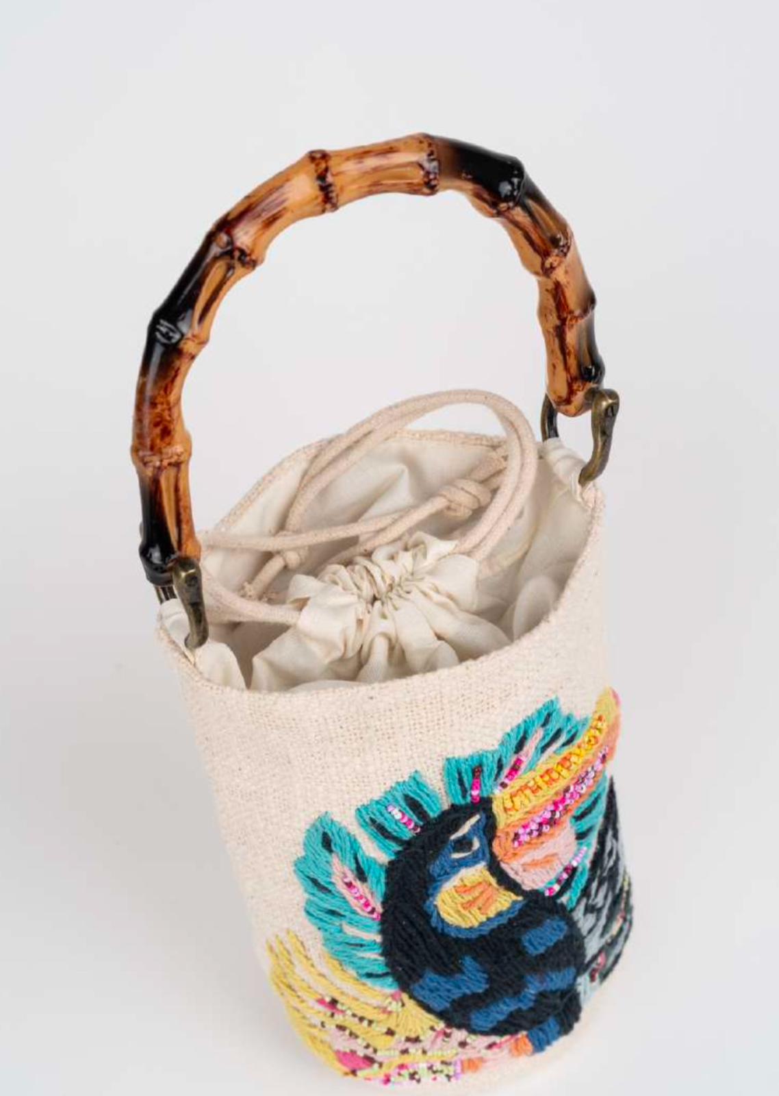 Curacao Bucket