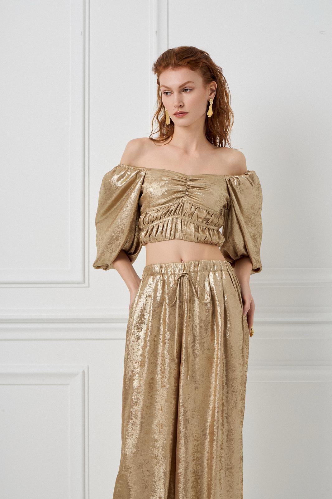 vestito oro