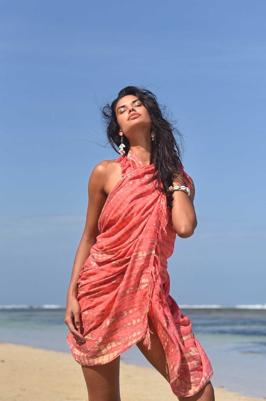Sarong Moonstone