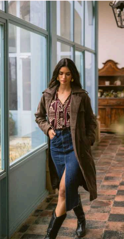 LEATHER COAT