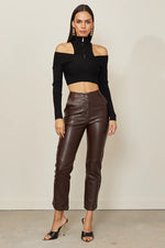 Load image into Gallery viewer, Short Knit top
